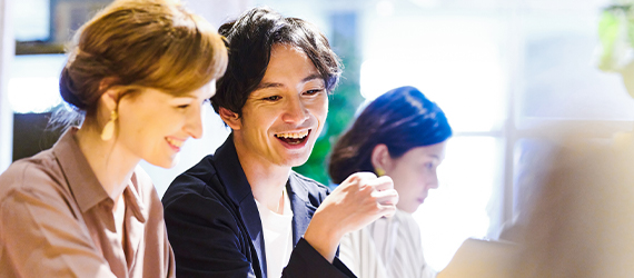 “働きたい”その想いに 国を越えて寄り添います